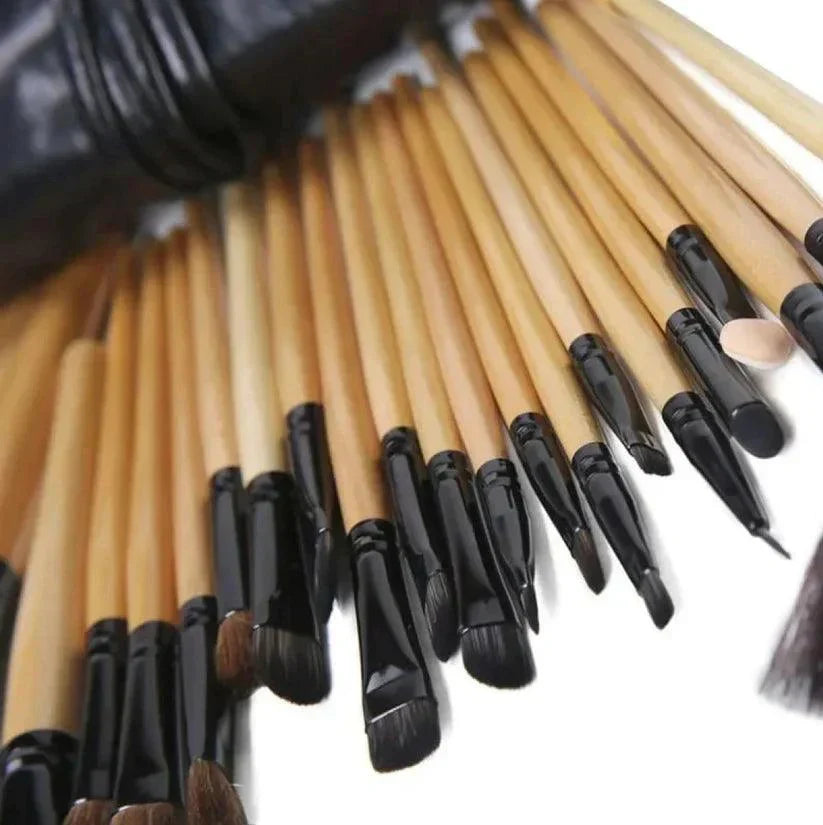 24 Pcs Pro Makeup Brush Set with Pouch - Makeup Basket